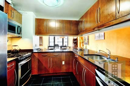3 bedroom Apartment For Sale: 380 LENOX.. - 2