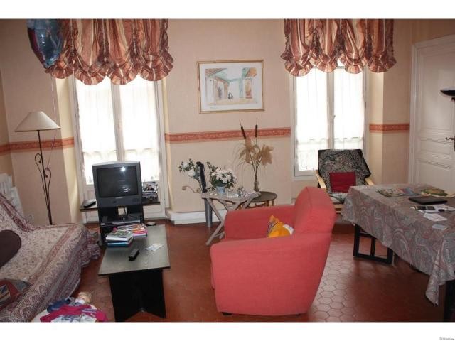 Superb central location with extended..