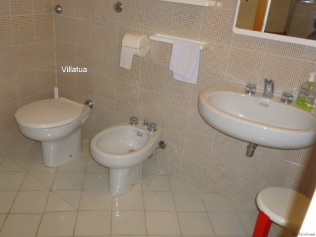 Village/town House - For Sale - North..