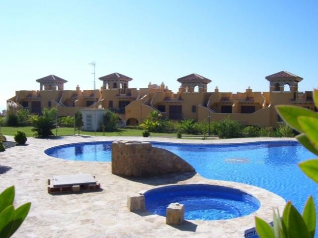 3 Bedrooms - Apartment - Murcia - For..