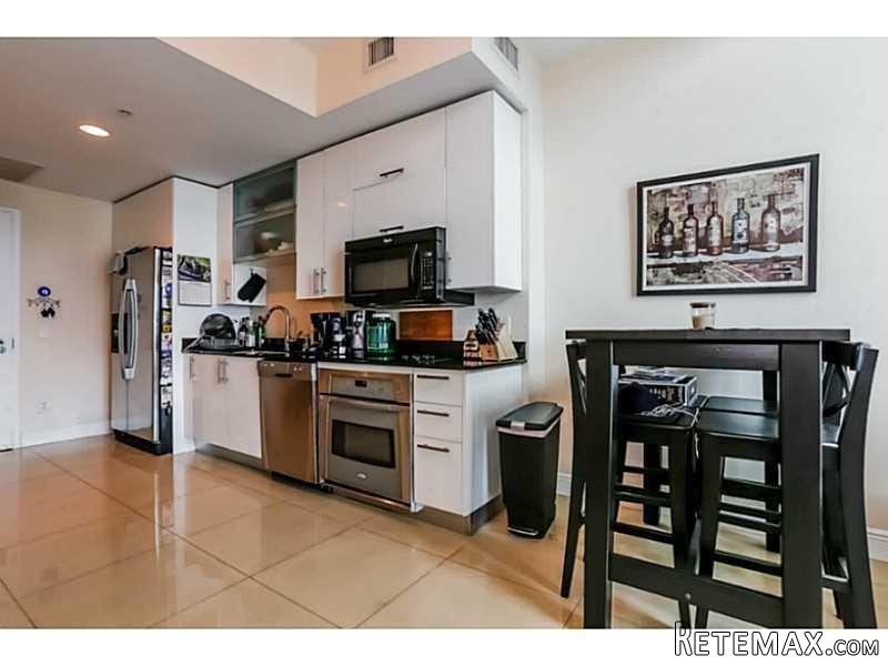 60 Southwest 13 St, Unit 3404, Miami.. - 2