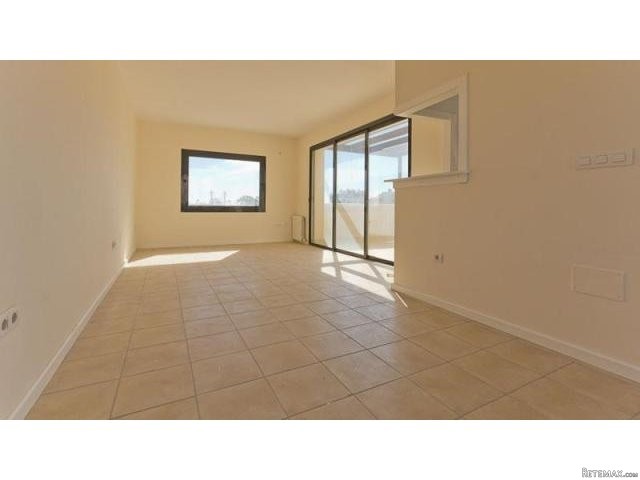 2 bedroom Apartment For Sale: 1st.. - 2