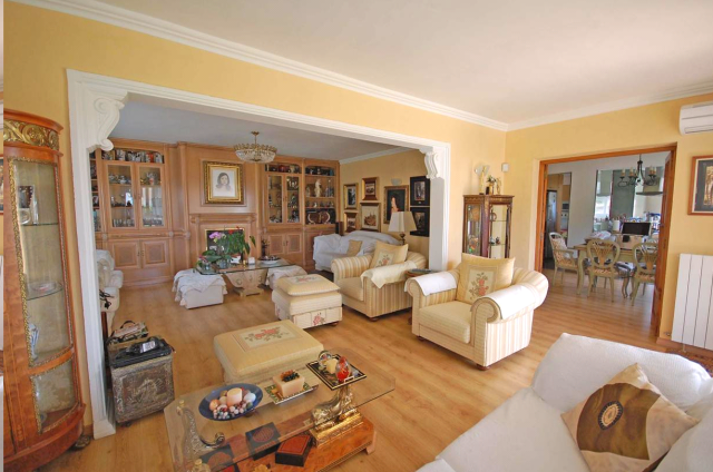 5 Bedroom Villa in Javea - 2