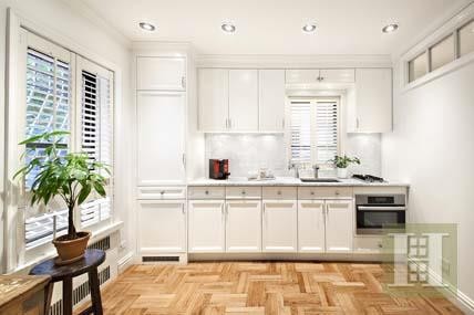 1 bedroom Apartment For Sale: 155 WEST.. - 2