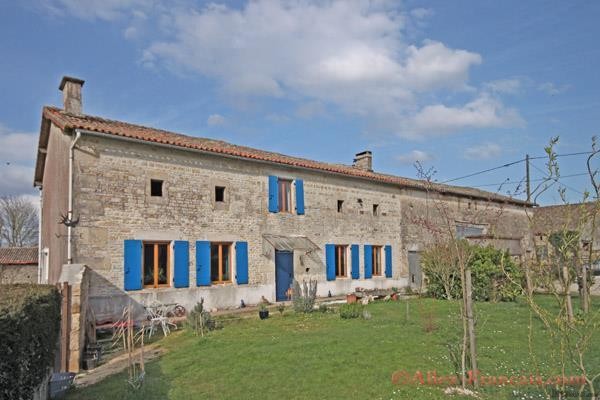 Melleran (79) - For sale : Detached..
