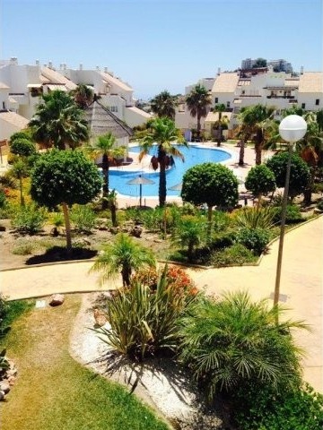 Apartment - Gorgeous 2 bedrooms..