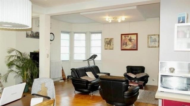 3 bedroom Flat For Sale: 63130 ROYAT