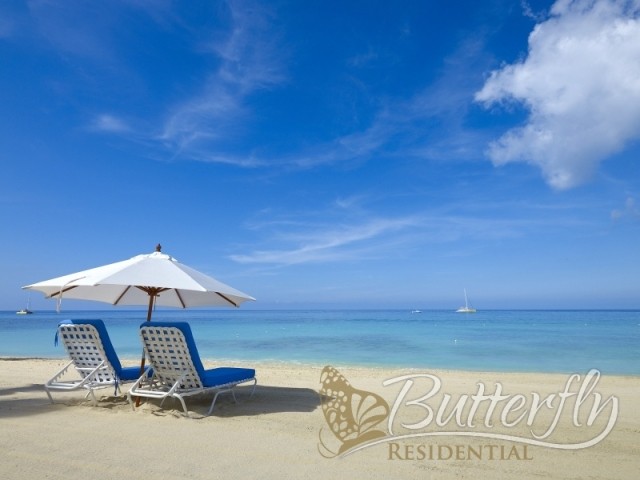 3 Bedrooms - Apartment - Saint James -..
