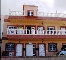 Apartment For Sale in Los Menores..