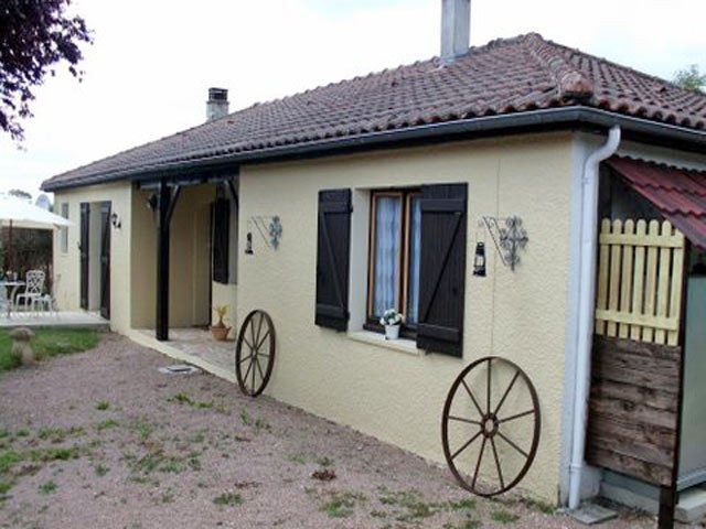 Excellent 3-Bedroomed Single-Storey.. - 2