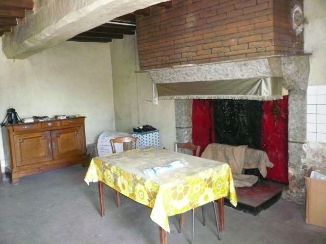 Good Quailty House to Renovate - 2