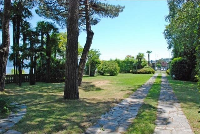 3 bedroom Apartment For Sale: Stresa, IT - 2