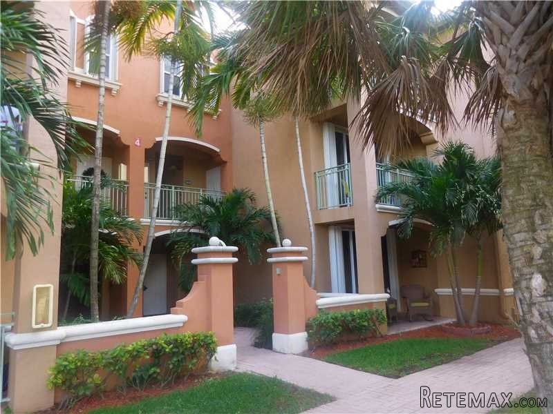 3 bedroom Flat For Sale: 6520 NW 114th..