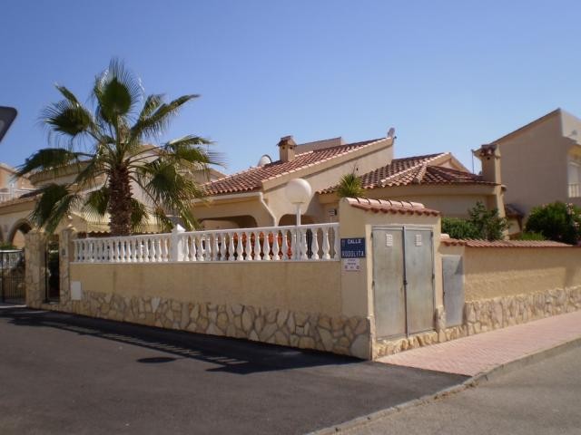Detached Villa in Benimar Rojales.. - 2