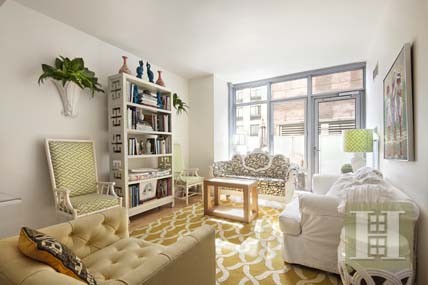 1 bedroom Apartment For Sale: 1..