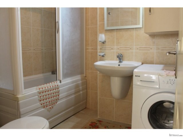 Marina Resale Poolside Apartment - 2