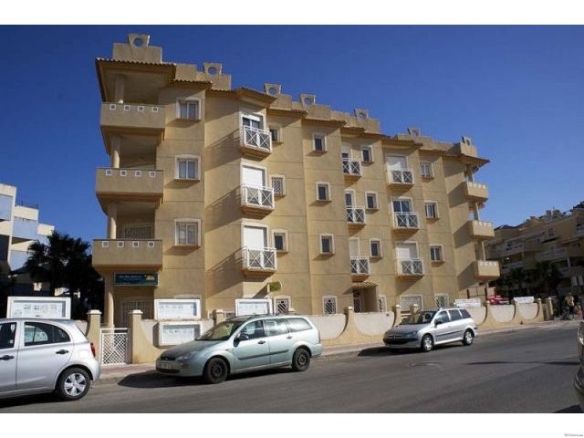 Apartment for sale 129.995 €..