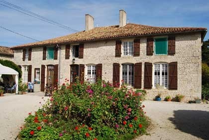 Stunning 6-bed stone property with pool..