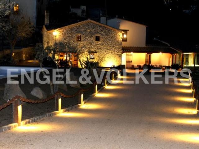 12th Century Farmhouse, luxuriously.. - 2