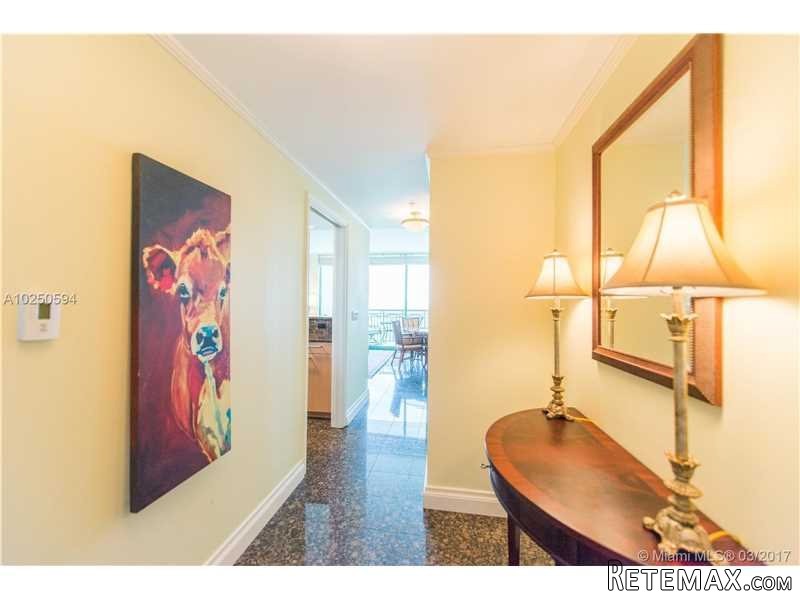 1 bedroom Flat For Sale: 3350 SW 27 Ave.. - 2