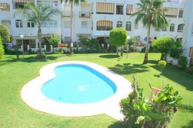 2 Bed Apartment for sale in Benalmadena.. - 2