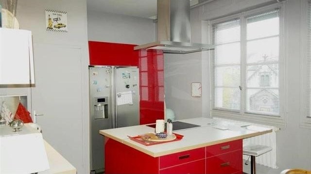 3 bedroom Flat For Sale: 63130 ROYAT - 2