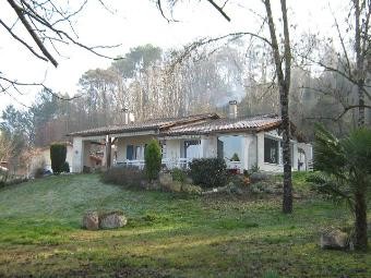 Pretty House With Lovely Views Over..