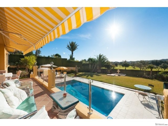 4 Bed House