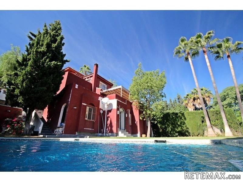 4 bedroom detached villa for sale