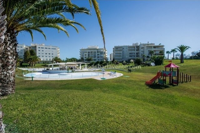 2 Bedrooms - Apartment - Algarve - For..