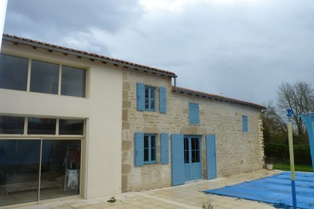 Stone House For Sale St Jean D Angely - 2