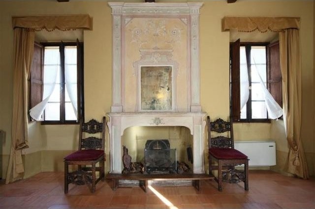 7 bedroom House For Sale: Lago.. - 2