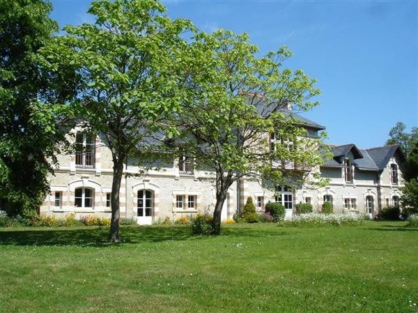 Impressive Manor House On Twenty Acres