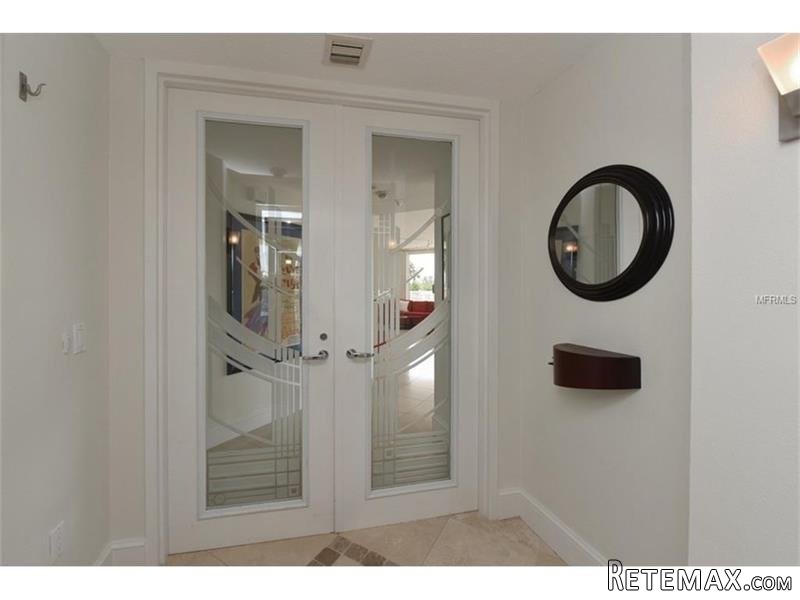 3 bedroom Town House For Sale: 3030.. - 2