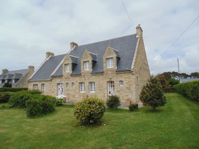 Stunning House 800m from the Coast - 2