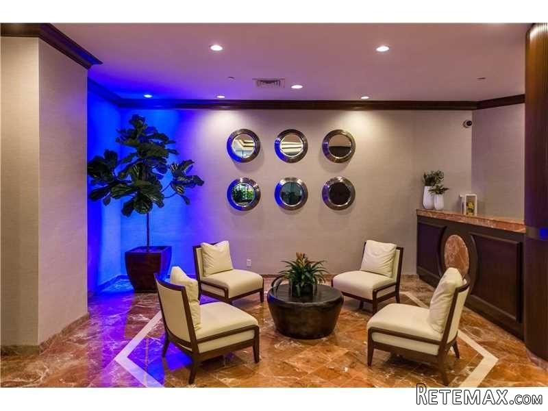 2 bedroom Flat For Sale: 3610 Yacht.. - 2