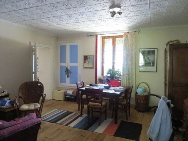 Near La-Chapelle-Montbrandeix, Haute.. - 2
