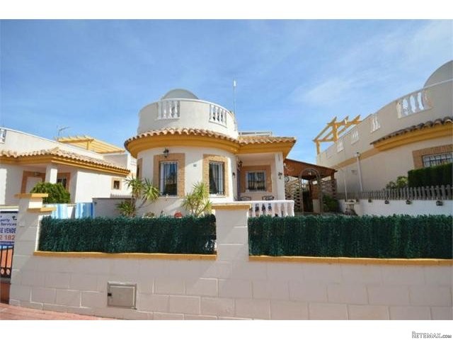3 bedroom Villa For Sale: Detached.. - 2