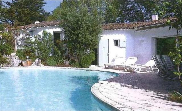 3 bedroom Villa For Sale: 17580..