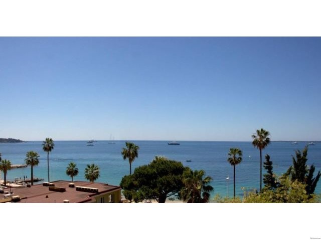 Sale Apartment - Antibes Bord de Mer - 2