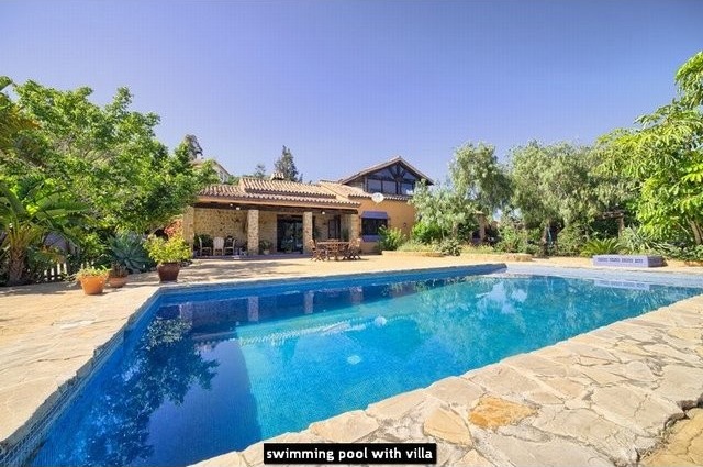 Villa for sale in Estepona, Malaga.. - 2