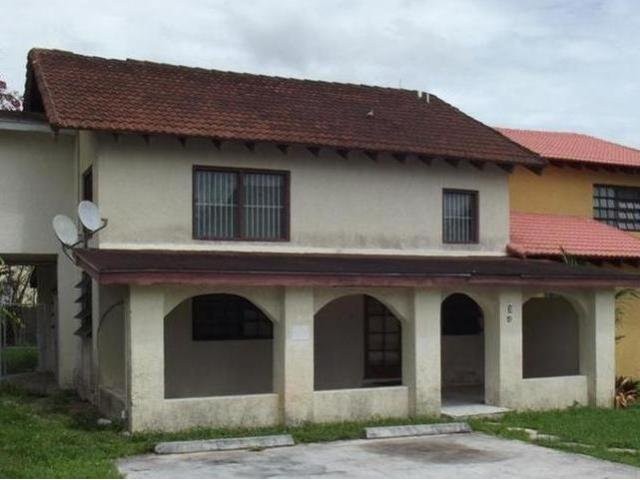 Apartment/townhouse - Two story condo.. - 2