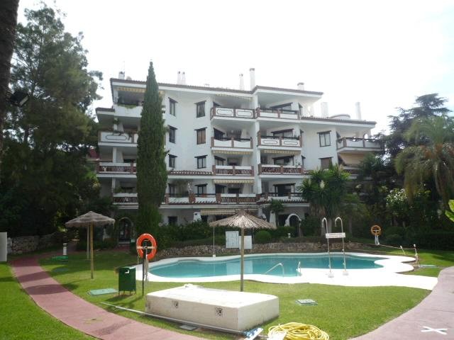 Apartment for sale in Calahonda, Mijas