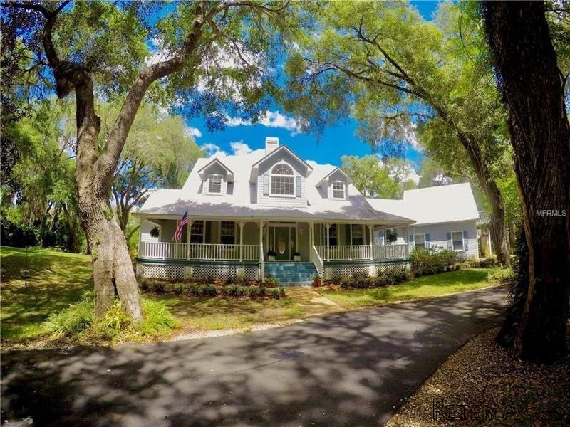 6 bedroom Property For Sale: 10700..