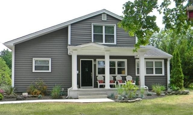 4 bedroom Flat For Sale: 2154 Briarwood..