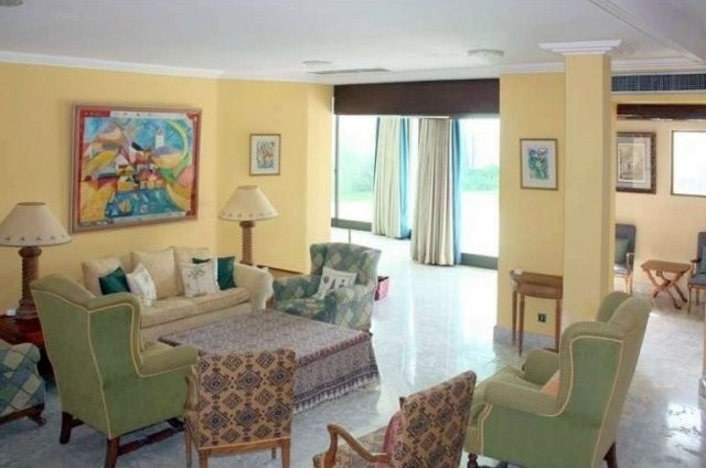 Front Line Beach Palace One Minute From.. - 2