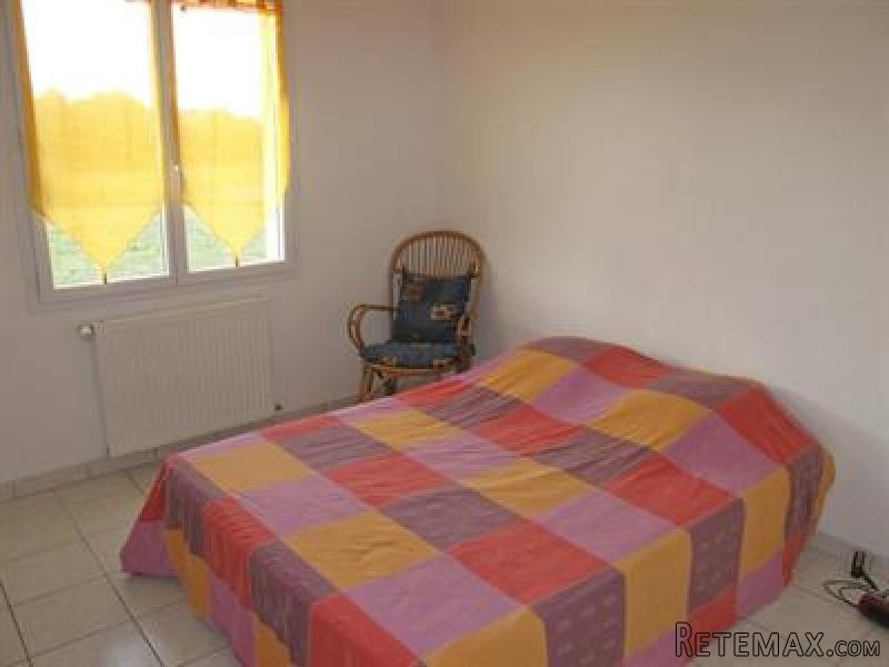 3 Bedrooms - House - Poitou-Charentes. - 2