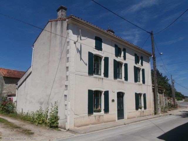 4 bedroomed renovated stone house