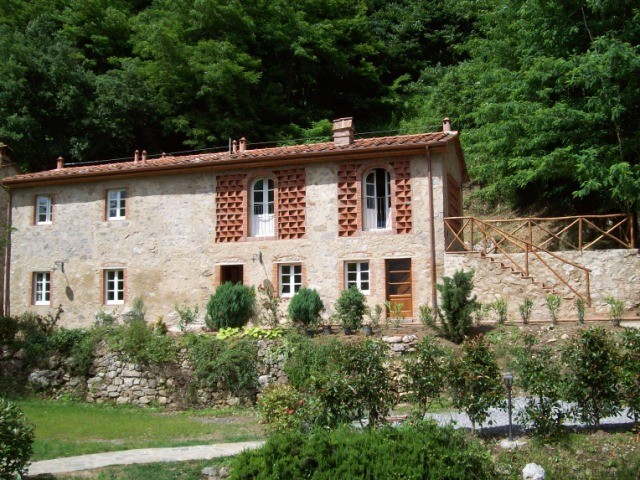 Barn - For Sale - North of Lucca &.. - 2