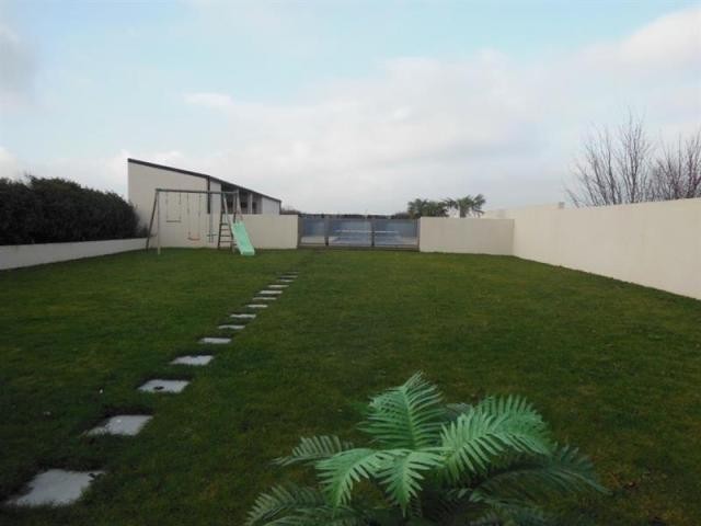 5 bedroom House For Sale: 79000 NIORT - 2